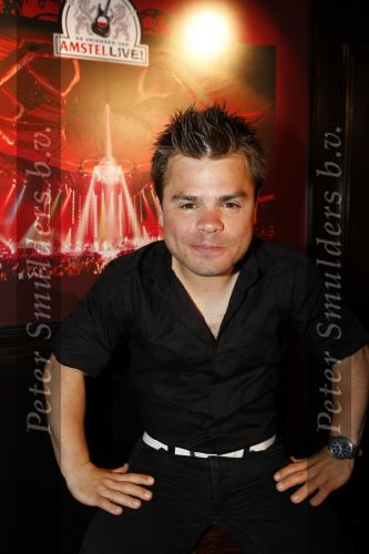 Amsterdam 3 juni 2009
Pers presentatie heren van amstel live. Xander de Buisonje gaat het presenteren. Roel v velsen
Peter Smulders bv