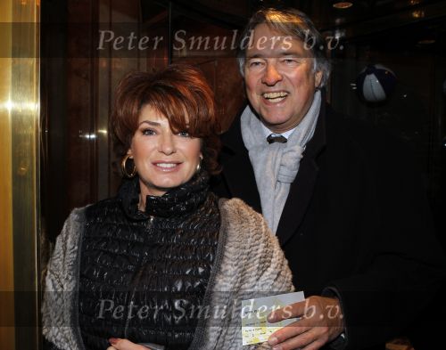 Amsterdam 14 januari 2010
Mama mia voorsdtelling in carre. Ron en Yvonne Brandsteder
Peter Smulders bv