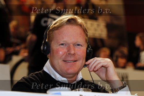 Hilversum 21 januari 2010
Rtl SBS en de NOS hebben samen een tv programma en aktie in elkaar gedraaid om zoveel mogelijk geld op te halen voor giro 55 ten bate van Haiti. Ronald Koeman
Peter Smulders bv
