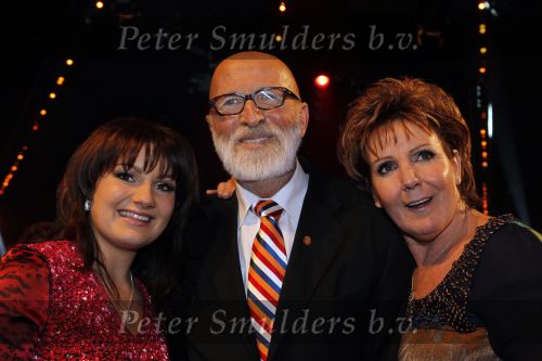 Baarn 7 februari 2010
Finale Nationale songfestival. Sieneke met marianne Weber en Pierre Kartner
Peter Smulders bv