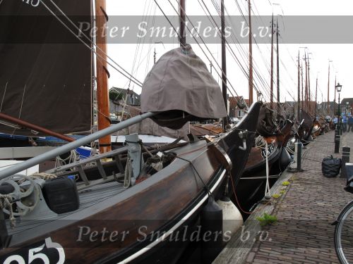 Spakenburg, 13 Juni 2009
Spakenburg Botters in de haven van Spakenburg/Bunschoten
Foto Peter Smulders BV