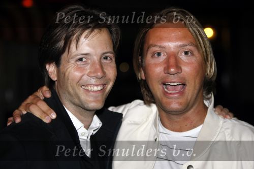 Utrecht 9 juni 2009
Wesley Sneijder viert zijn 25e verjaardag in Filemon. Steinar Dietz met Quinten de Graaf
Peter Smulders bv