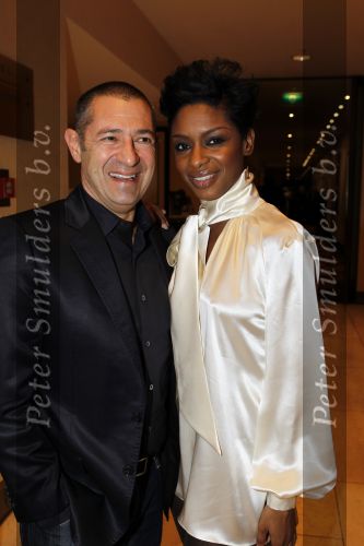 Amsterdam 6 maart 2010
Modeshow Mart Visser in het Hilton. Sylvana Simons met vriend Roland Kahn
Peter Smulders bv