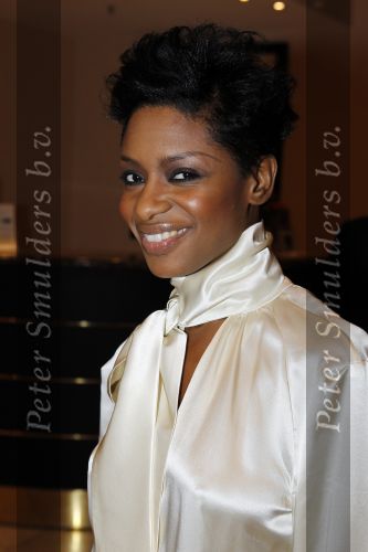 Amsterdam 6 maart 2010
Modeshow Mart Visser in het Hilton. Sylvana Simons met vriend Roland Kahn
Peter Smulders bv