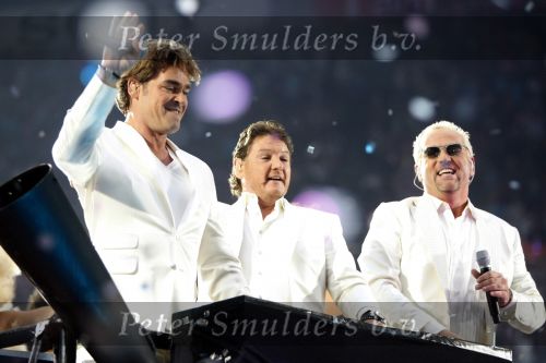 Amsterdam 13 juni 2009
De Toppers in concert in de arena met Rene Froger Gordon en Jeroen v d Boom.
Peter Smulders bv