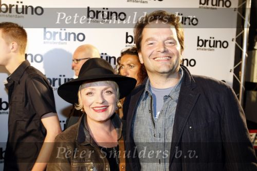 Amsterdam 20 juni 2009
Premiere Bruno in Tuschinski. Victor Low met vrouw
Peter Smulders bv