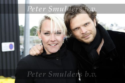 Amsterdam 3 juni 2009
Uitreiking van de glamour awards. Wende Sneijder met vriend
Peter Smulders bv