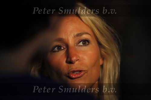 Amsterdam 8 augustus 2009
Mari v d Ven viert zijn 50e verjaardag. Wendy v Dijk
Peter Smulders bv