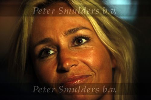 Amsterdam 8 augustus 2009
Mari v d Ven viert zijn 50e verjaardag. Wendy v Dijk
Peter Smulders bv
