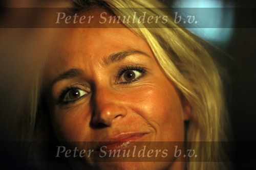 Amsterdam 8 augustus 2009
Mari v d Ven viert zijn 50e verjaardag. Wendy v Dijk
Peter Smulders bv