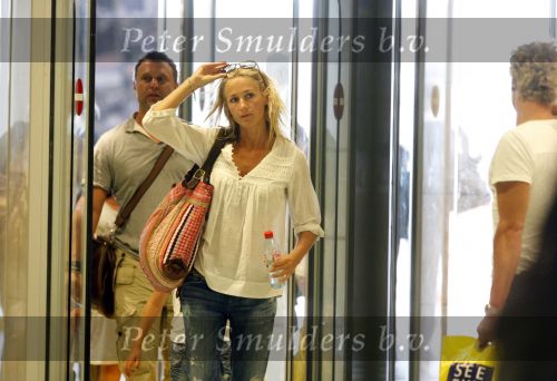 Ibiza 10 juli 2009
Wendy v  Dijk met zoontje Sem en vriend Erland Galjaard op vakantie 
Peter Smulders bv