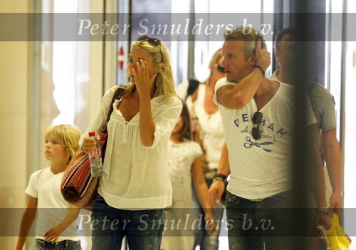 Ibiza 10 juli 2009
Wendy v  Dijk met zoontje Sem en vriend Erland Galjaard op vakantie 
Peter Smulders bv