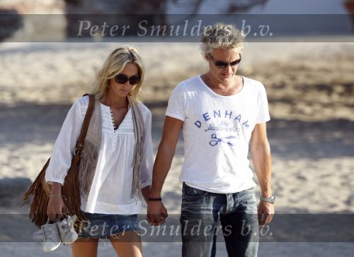 Ibiza 10 juli 2009
Wendy v  Dijk met zoontje Sem en vriend Erland Galjaard op vakantie 
Peter Smulders bv