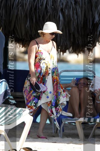 Curacao 1 januari 2010
Willeke Alberti op het strand op Curacao
Peter Smulders bv