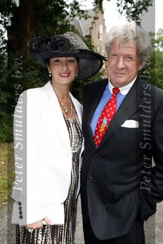 Breukelen 17 juni 2009
Haringparty op Neijenrode. Willibrord Frequin met zijn vrouw Suzanne
Peter Smulders bv