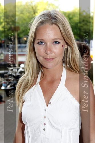 Amsterdam 2 juni 2009
Presentatie van de nieuwe samsung lady phone in de duif. Lola Brood en Wytske Kenemans
Peter Smulders bv