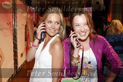 Amsterdam 2 juni 2009
Presentatie van de nieuwe samsung lady phone in de duif. Lola Brood en Wytske Kenemans
Peter Smulders bv
