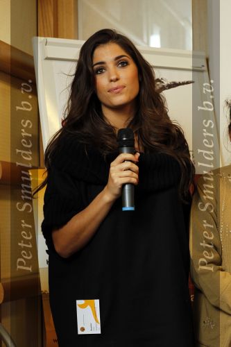 Amsterdam 27 januari 2010
Presentatie stop kindermisbruik met Yolanthe Cabau v Kasbergen Ivo Niehe en Triveni Balkrishna.
Peter Smulders bv