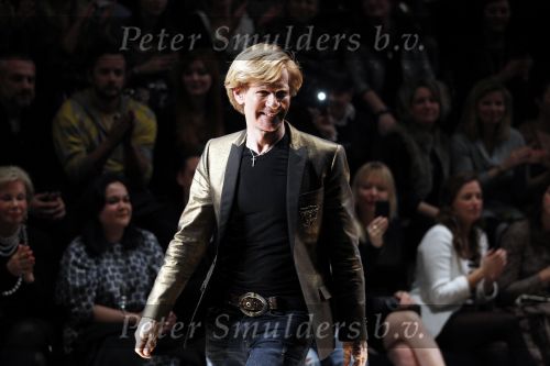 Amsterdam 28 januari 2011
Modeshow Addy van den Krommenacker bij AIFW.
Peter Smulders bv