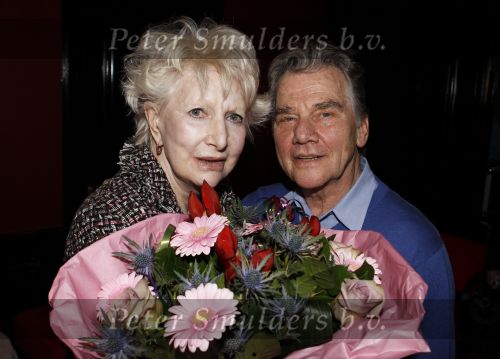 Amsterdam 15 februari 2011
Presentatie dvd van John v d Rest met oa aanwezig Willem Nijholt Sigrid Koetse Adele Bloemendaal Heddy Lester Bruni Heinke ea
Peter Smulders bv