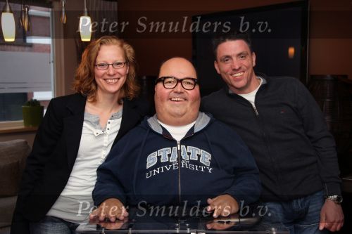 Tilburg, 21 Februari 2011
Adriaan Aerts samen met zijn twee reisgenoten, John Vermeer en Irma Luyting
Foto Peter Smulders BV