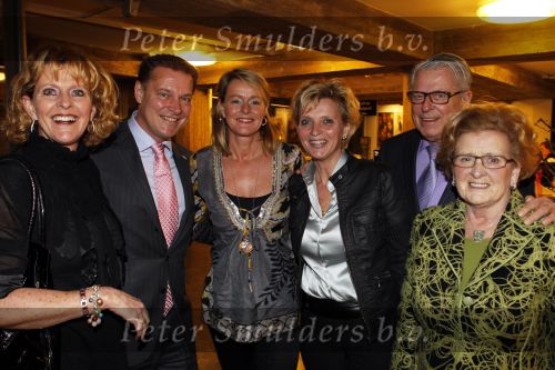 Apeldoorn 6 februari 2011
Premiere zou je in een doosje willen doen bij Orpheus. Albert Verlinde met ouders en zussen
Peter Smulders bv