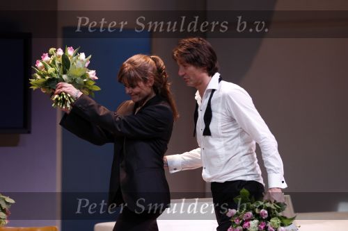 Amsterdam 9 februari 2011
Premiere Blind Vertrouwen met Loek Peters Angela Schijf en Rick Engelkes in het nieuwe de la Mar.
Peter Smulders bv