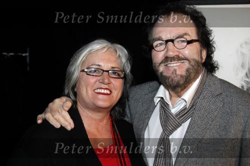 Baarn 27 februari 2011
Ria Valk viert haar 70e verjaardag en 55 jarig artiest zijn in de tv studio in Baarn. Arie Ribbens met zijn vriendin
Peter Smulders bv