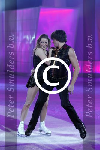 Hilversum 4 maart 2011
Sterren dansen op het ijs van SBDS 6 in studio 22 .Deelnemers zijn Monique Smit Jenny Smit Vivian Reys Babette v Veen Ralf Mackenbach Michael Boogerd en Sieneke Gerard Joling en Nance Coolen presenteren het.
Peter Smulders bv