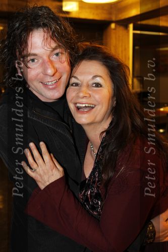Apeldoorn 6 februari 2011
Premiere zou je in een doosje willen doen bij Orpheus. Belinda Meuldijk met vriend Thierry Duval
Peter Smulders bv