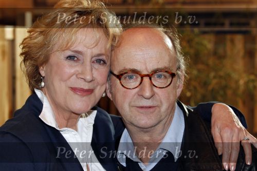 Hilversum 15 februari 2011
Presentatie serie iedereen is gek op Jack met Linda de Mol Jeroen v Koningsbrugge Beppie Melissen Kees Hulst en Tjebbo Gerritsma.
Peter Smulders bv