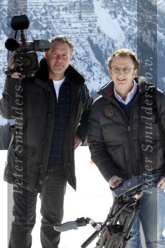 Lech 19 februari 2011
Fotosessie met de koninklijke familie in Lech. Aanwezig waren Koningin Beatrix Prins Willem Alexander Maxima Prinses Amalai Ariane en Alexia aslmede Prins Constantijn met zijn vrouw Prinses Laurentien en kinderen en Prins Friso met zijn vrouw Mabel Wisse Smit en hun kinderen. team Blauw Bloed
Peter Smulders bv