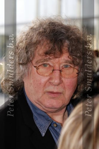 Hilversum 17 februari 2011
Presentatie boek Bert v d Veer bij beeld en geluid. Joop v d Ende neemt het eerste boek in ontvangst.
Peter Smulders bv