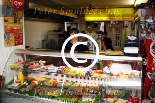 Amsterdam 10 maart 2011
Cafetaria Mash van eigenaresse Debbie ??? moet sluiten .
Peter Smulders bv