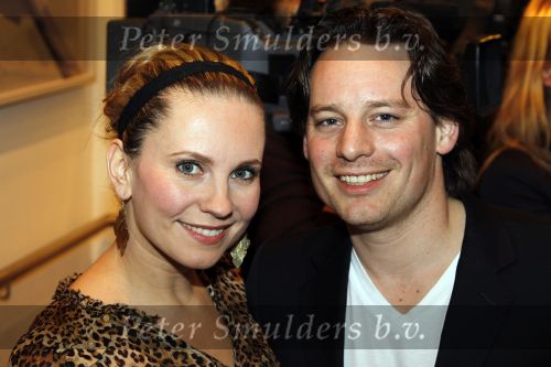 Amsterdam 9 februari 2011
Premiere Blind Vertrouwen met Loek Peters Angela Schijf en Rick Engelkes in het nieuwe de la Mar. Cas Jansen met annelieke Bouwens
Peter Smulders bv