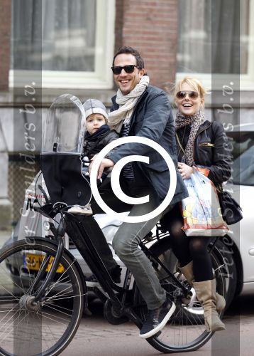 Amsterdam 12 maart 2011
Chantal janzen met zoon James en vriend Marco.
Peter Smulders bv