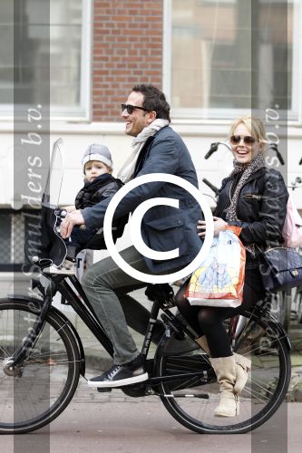 Amsterdam 12 maart 2011
Chantal janzen met zoon James en vriend Marco.
Peter Smulders bv
