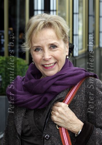 Amsterdam 15 februari 2011
Presentatie dvd van John v d Rest met oa aanwezig Willem Nijholt Sigrid Koetse Adele Bloemendaal Heddy Lester Bruni Heinke en Diana Dobbelman
Peter Smulders bv