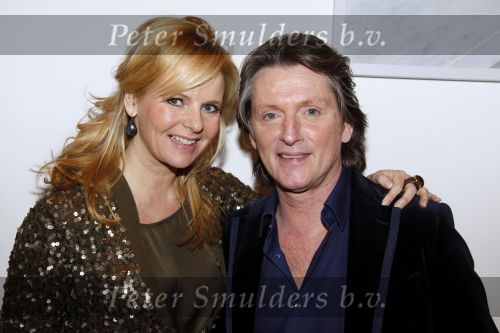 Amsterdam 9 februari 2011
Premiere Blind Vertrouwen met Loek Peters Angela Schijf en Rick Engelkes in het nieuwe de la Mar. Erik de Zwart met vrouw
Peter Smulders bv