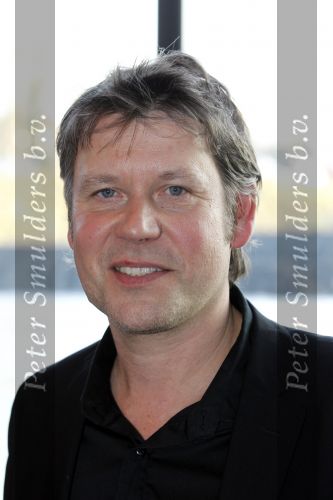 Hilversum 17 februari 2011
Presentatie boek Bert v d Veer bij beeld en geluid. Joop v d Ende neemt het eerste boek in ontvangst. Erik v d Hoff
Peter Smulders bv