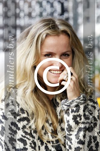 Amsterdam 15 maart 2011
Presentatie boek Esther Kreukniet bij hotel the Grand. Fatima Moreira de Melo
Peter Smulders bv