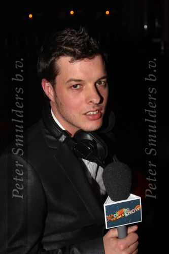 Rotterdam, 25 Februari 2011
Locatie: Club Vie Maasboulevard 300 
2e Editie. La Nuit de la Mode,Sapph Lingerie & Beachwear 2011
Filemont Wesselink als razende reporter voor de madiwodovrSHOW van Paul de Leeuw
Foto Peter Smulders BV