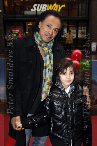 Amsterdam 27 februari 2011
Premiere Rango in tuschinski. Franky Rampen met zoon
Peter Smulders bv