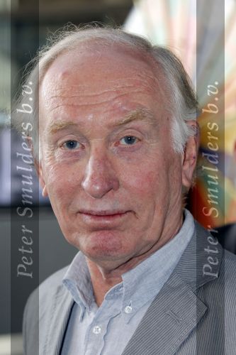 Hilversum 17 februari 2011
Presentatie boek Bert v d Veer bij beeld en geluid. Joop v d Ende neemt het eerste boek in ontvangst. Fred oster
Peter Smulders bv