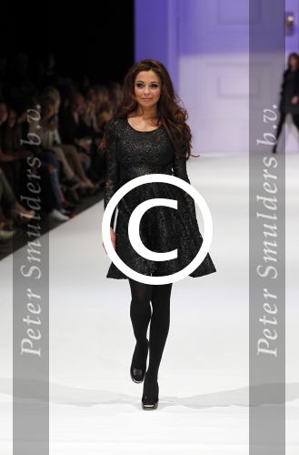 Amsterdam 7 maart 2011
Modeshow Jos v raak in de westergasfabriek met als modellen oa Georgina Verbaan Irene v d Laar Froukje de Both Quinty Trustfull Marvy Rieder en Kim Feenstra.
Peter Smulders bv