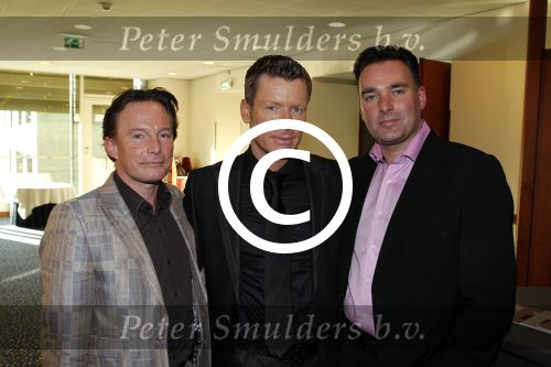 Amsterdam 6 maart 2011
Modeshow Paul Schulten bij het Okura hotel. Paul met Harald v panhuis en zijn partner
Peter Smulders bv