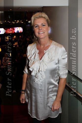 Amsterdam 9 februari 2011
Premiere Blind Vertrouwen met Loek Peters Angela Schijf en Rick Engelkes in het nieuwe de la Mar. irene Moors
Peter Smulders bv