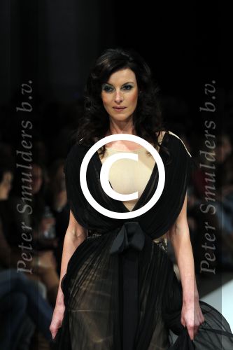 Amsterdam 7 maart 2011
Modeshow Jos v raak in de westergasfabriek met als modellen oa Georgina Verbaan Irene v d Laar Froukje de Both Quinty Trustfull Marvy Rieder en Kim Feenstra.
Peter Smulders bv
