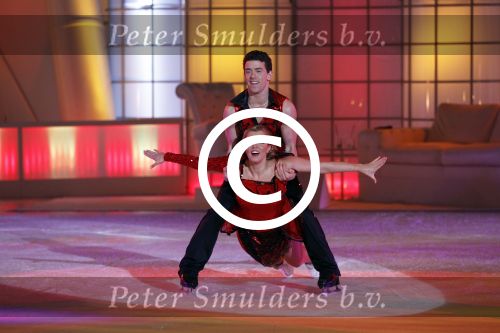 Hilversum 4 maart 2011
Sterren dansen op het ijs van SBDS 6 in studio 22 .Deelnemers zijn Monique Smit Jenny Smit Vivian Reys Babette v Veen Ralf Mackenbach Michael Boogerd en Sieneke Gerard Joling en Nance Coolen presenteren het.
Peter Smulders bv