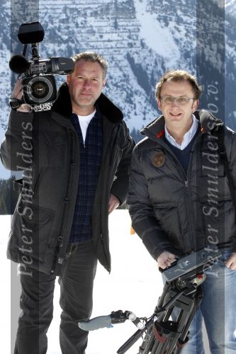 Lech 19 februari 2011
Fotosessie met de koninklijke familie in Lech. Aanwezig waren Koningin Beatrix Prins Willem Alexander Maxima Prinses Amalai Ariane en Alexia aslmede Prins Constantijn met zijn vrouw Prinses Laurentien en kinderen en Prins Friso met zijn vrouw Mabel Wisse Smit en hun kinderen. team Blauw Bloed
Peter Smulders bv